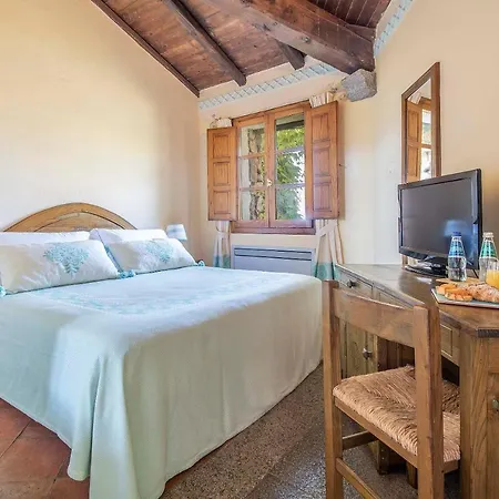 Monte Turri - Adults Only 4* Àrbatax