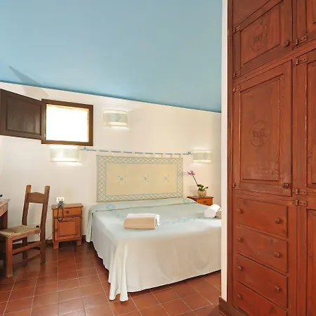 Monte Turri By Falkensteiner (adults Only) فندق أرباتاكْسْ