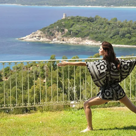 Monte Turri - Adults Only 4* Àrbatax